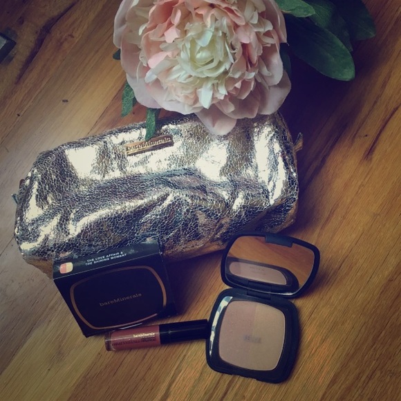 bareMinerals Other - Sold New Bare Minerals bundle & new silver make up bag